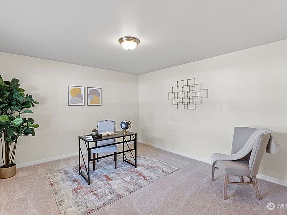 3rd image of 5257 Del Tormey Place SE