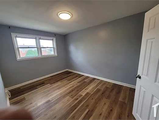 3 bed, 1408 sqft, $2,300 — Photo 4