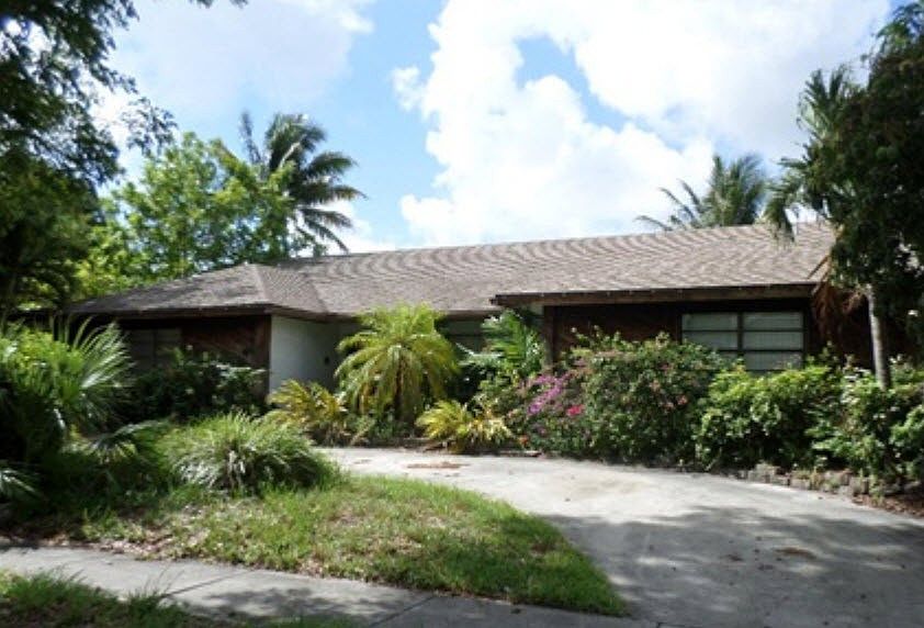 1st image of 6720 NW 45th St
