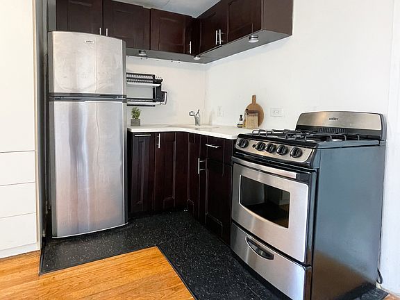 4th image of 356 E 19th St APT 3E