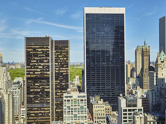 5th image of 15 W 53rd St #30E