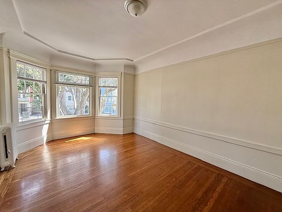 4th image of 400 Dolores St APT 3
