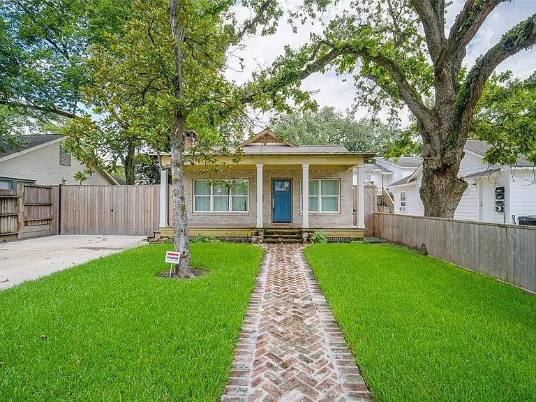 4814 Siegel St — Photo 1