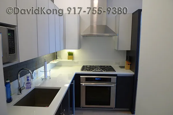 Rented by Keller Williams NYC | media 15