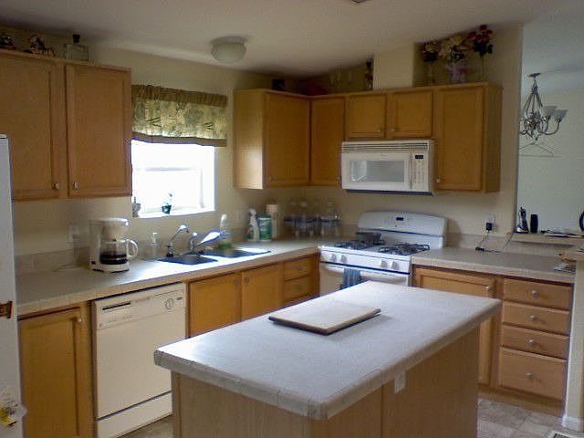 2nd image of 22651 Pine Canyon Rd