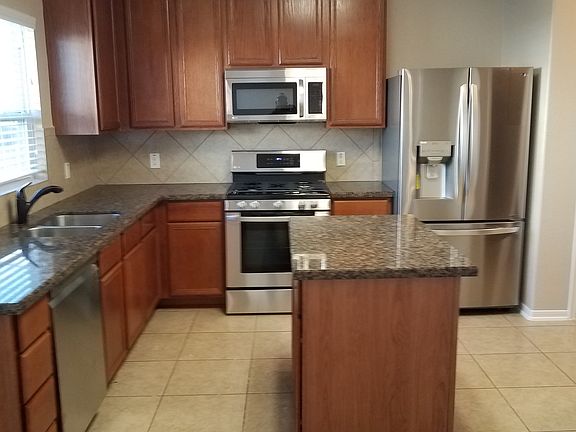 2nd image of 6907 Careywood Dr