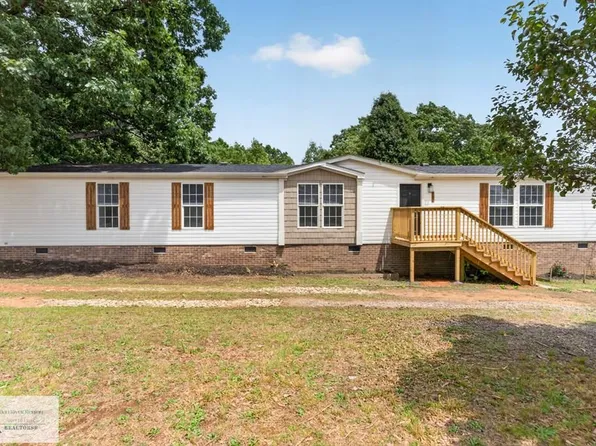165 Guest Rd, Pelham, NC 27311