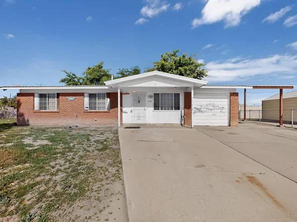 1439 Loma Hermosa Ct NW, Albuquerque, NM 87105