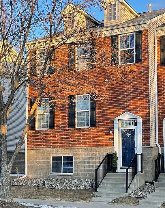 1st image of 8049 Stratford Cir S