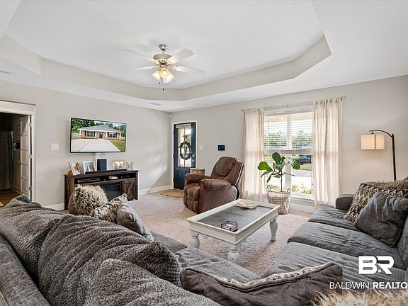 4th image of 2127 Lumpkin Grove Ln