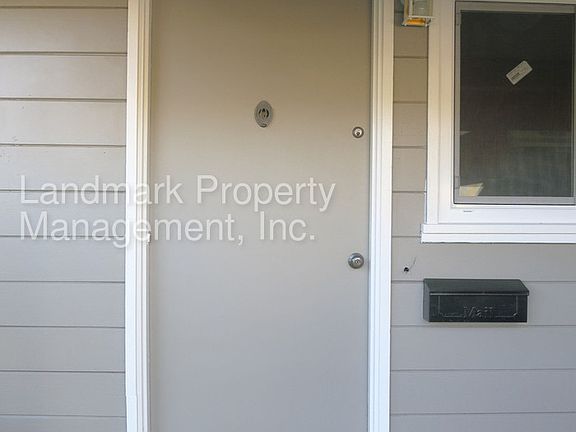 2nd image of 198 Cypress Ave