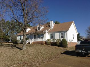 2800 Biggers Dr, Thompsons Station, TN 37179