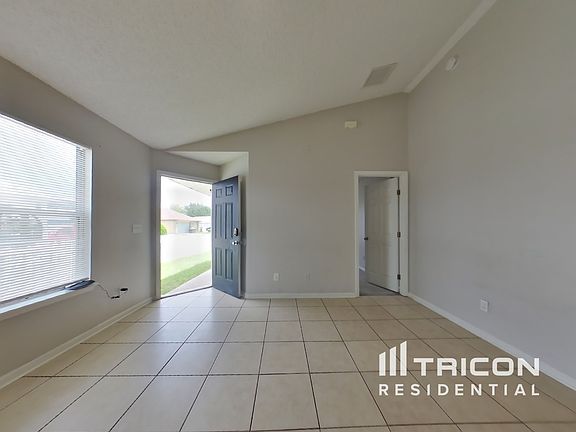 3rd image of 4228 Jillian Dr