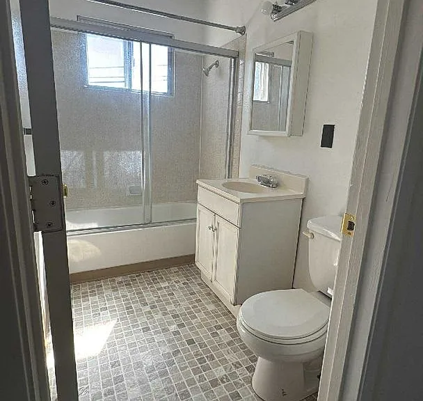 2200-2210 Patton Dr — Photo 8