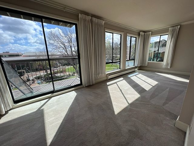 1st image of 500 Poplar Ave #209