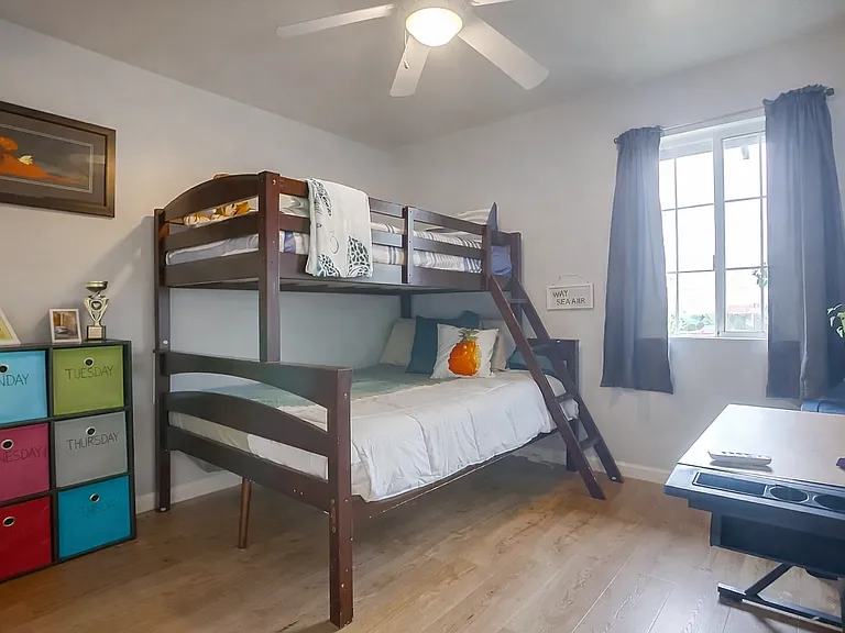 1140 Harding St — Photo 18