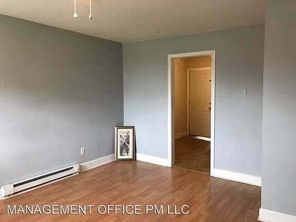 3rd image of 610 W 5th Ave APT 08