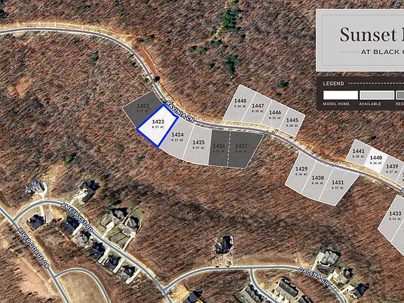 2nd image of 4831 Ravinia Ln
