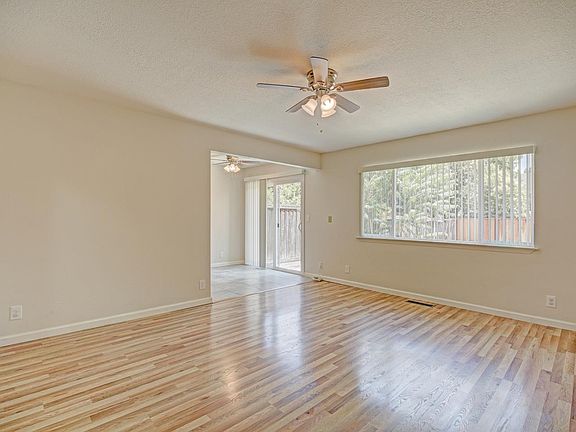 5th image of 16870 Barnell Ave
