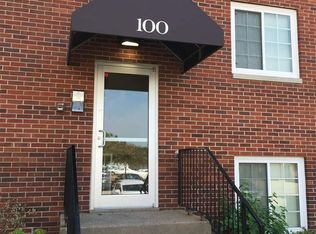 125 Grandview Ct, Iowa City, IA 52246