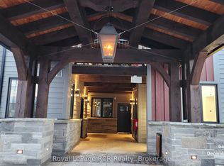 22 Beckwith Ln #202, The Blue Mountains, ON L9Y3B6