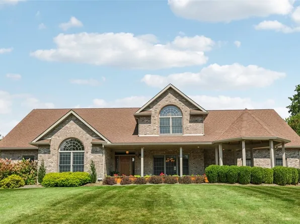 3251 Silver Ridge Ct, Hermitage, PA 16148