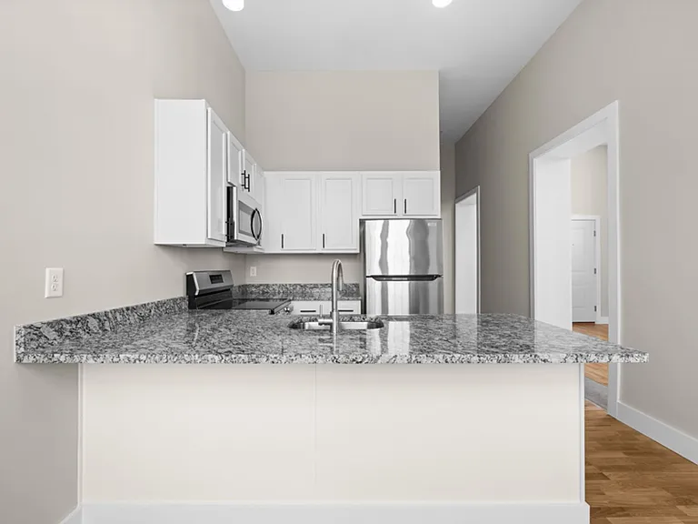 St. Agnes Apartments — Photo 19