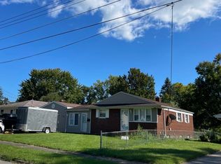 611 Hyatt Ave, Campbell, OH