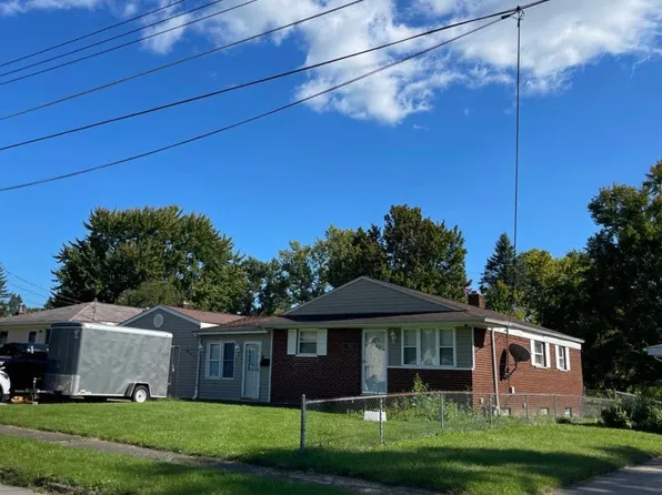 611 Hyatt Ave, Campbell, OH 44405