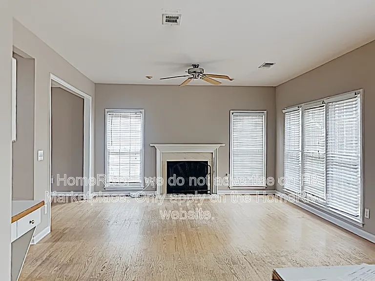 3708 Dunlin Shore Ct — Photo 3