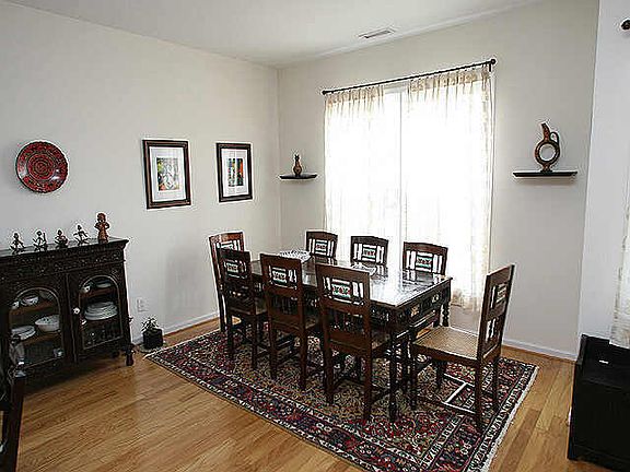 hr1044836-2_05092014