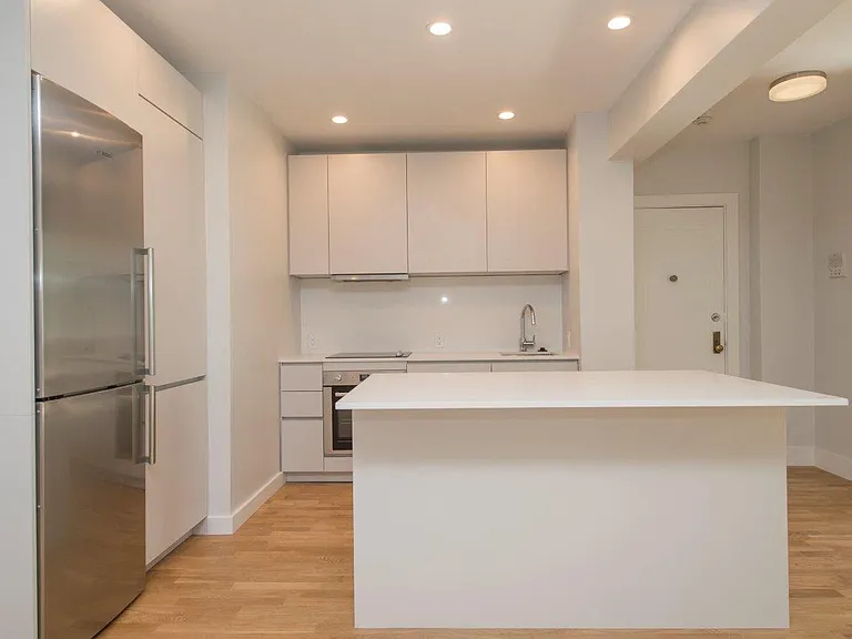 136 & 138 Highland Avenue — Photo 24