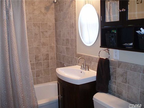 5th image of 31 Gardenia Ln