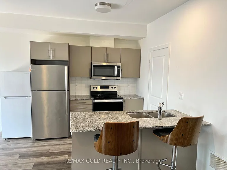 205 W Oak Trl #44 — Photo 19