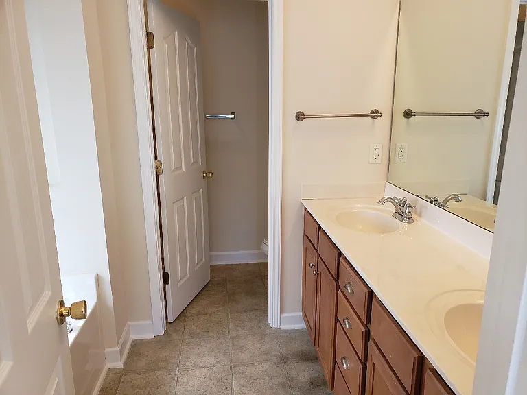 626 Neal Dr — Photo 7