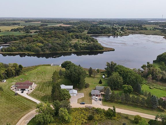 3rd image of 4454 Timber Shores Ct SW