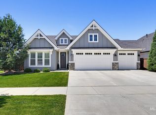 5889 N Lichfield Ave, Meridian, ID 83646