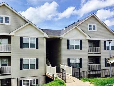 433 Bramblett Hls, O'Fallon, MO, 63366