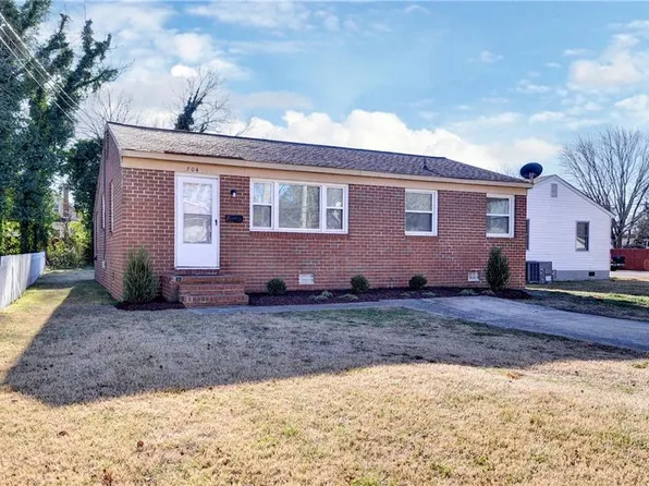 704 Old Buckroe Rd, Hampton, VA 23663