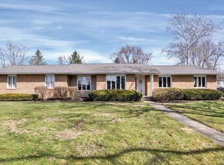 380 Pickering Dr, Pickerington, OH