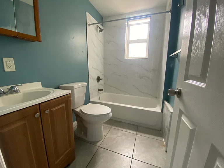 45-47 Cedar Ave #11 — Photo 6