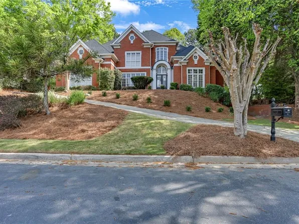1838 Ballybunion Dr, Johns Creek, GA 30097