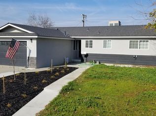 442 W Spruce Ave, Lemoore, CA 93245