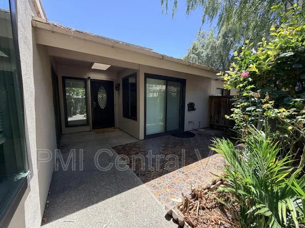 3440 W Benjamin Holt Dr, Stockton, CA 95219
