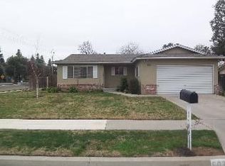6021 N Selland Ave, Fresno, CA 93711