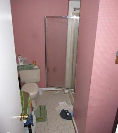 5th image of 8676 Venoy Ct