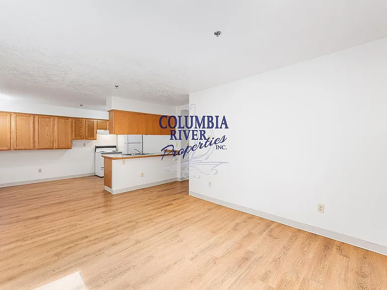 4244 Ocean Beach Hwy #102 — Photo 7