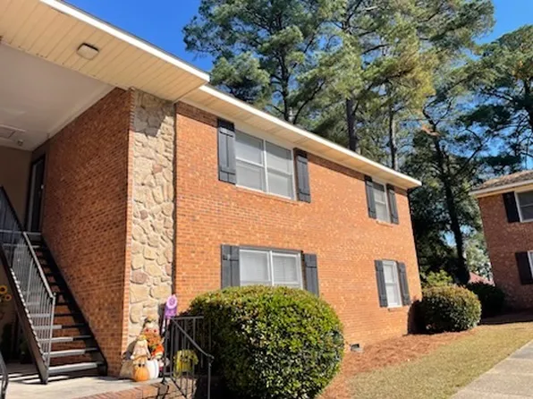 2108 Morganton Rd, Fayetteville, NC