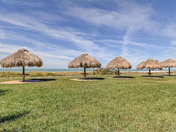 3rd image of 1460 Gulf Blvd APT 108
