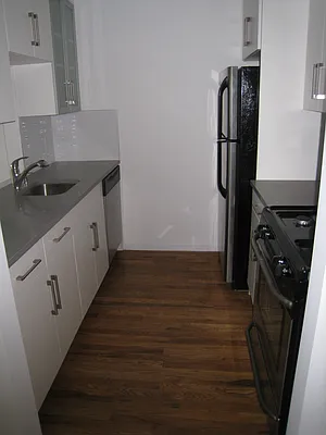 Rented by 3210 Riverdale Holdings LLC | media 11